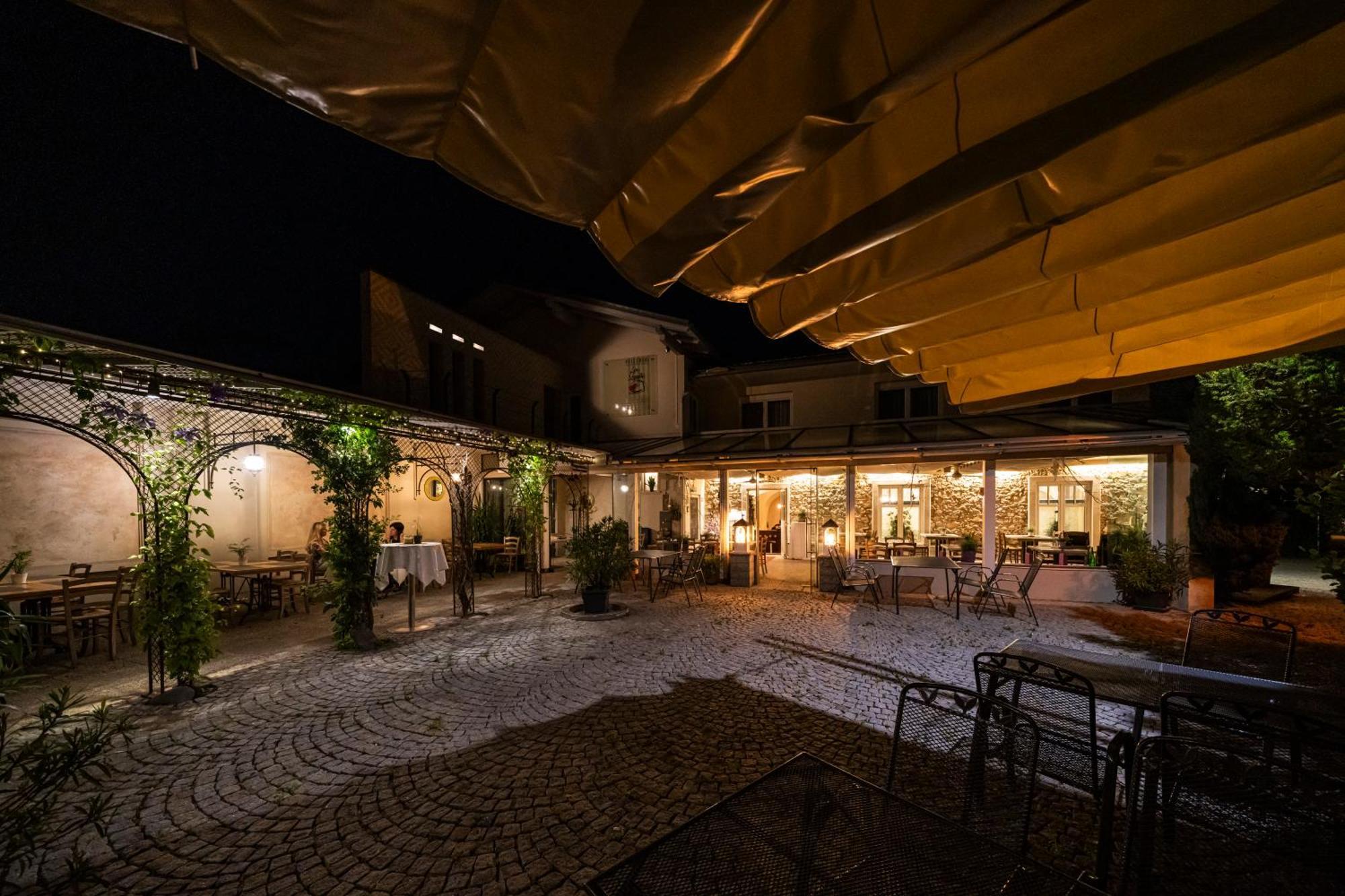 Gaestezimmer La Storia Rosegg Dış mekan fotoğraf